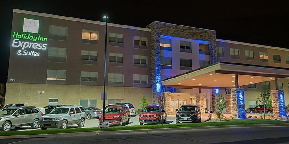 Holiday Inn Express & Suites Dayton North - Vandalia By Ihg Dış mekan fotoğraf